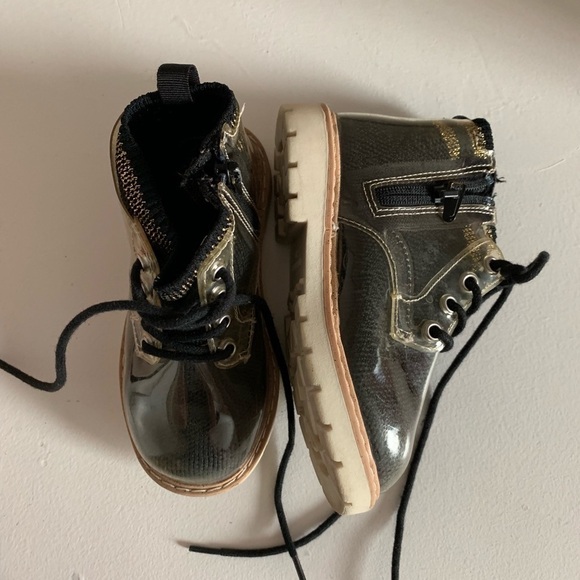 𝅺ZARA|BABY Girl Booties -Size 6.5 - Picture 4 of 6